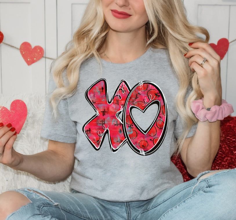 Grunge Xo Graphic Tee